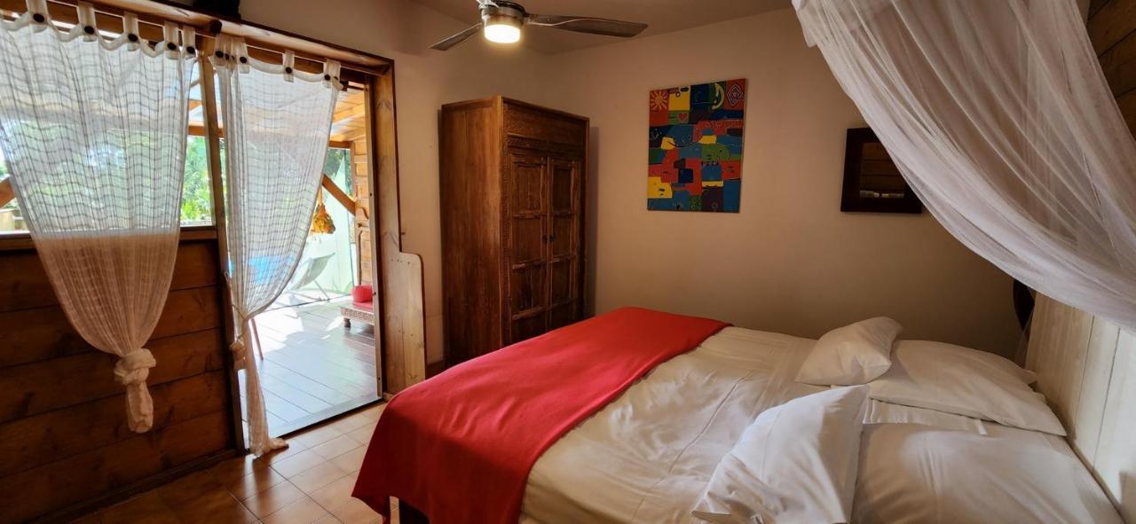 Les Bananes Vertes Ecolodges Saint-Claude Eksteriør billede